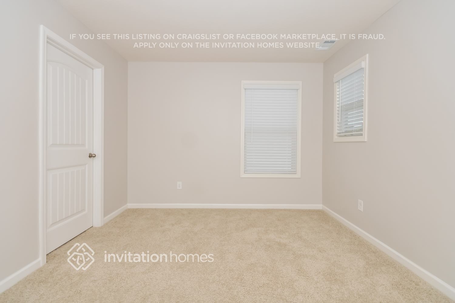 Building Photo - 119 Woodhouse Cir