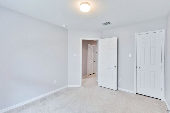 Building Photo - 133 Calline Mayes Run