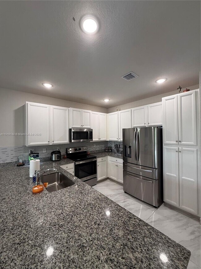 Building Photo - 10917 SW 232nd Terrace