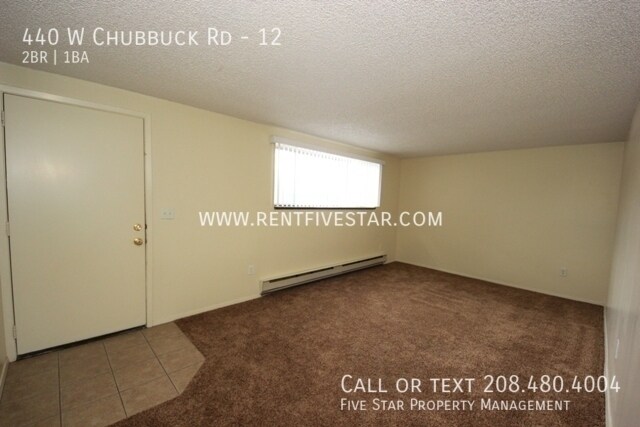 Building Photo - 440 W Chubbuck Rd
