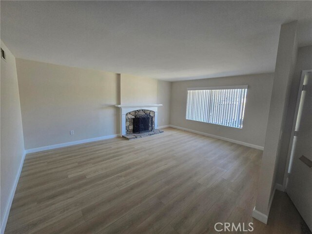 Building Photo - 5552 Reno Cir