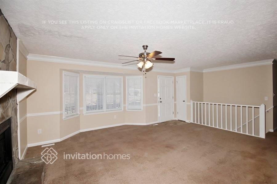 Building Photo - 166 Bluebird Dr