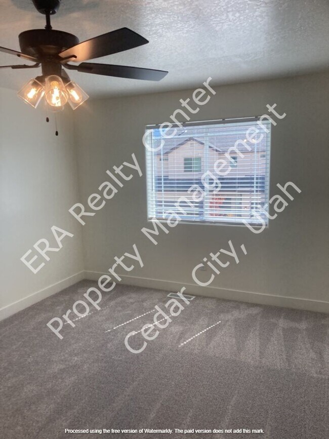 Building Photo - 4283 UT-56