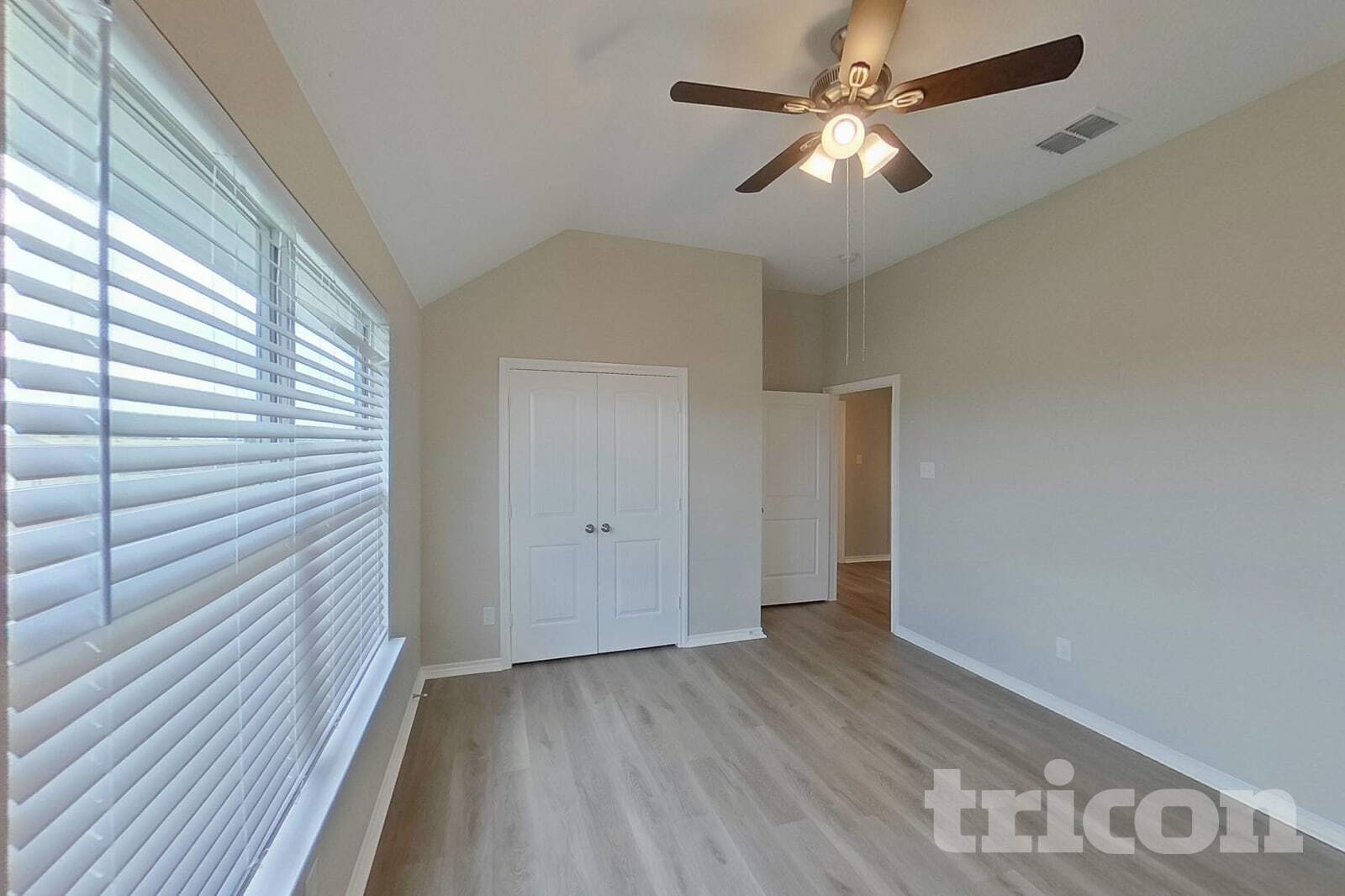 Building Photo - 523 Long Prairie Dr