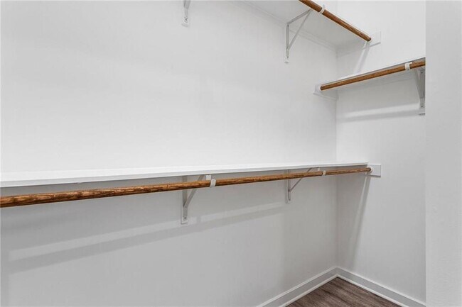 Building Photo - 2804 S 1st St