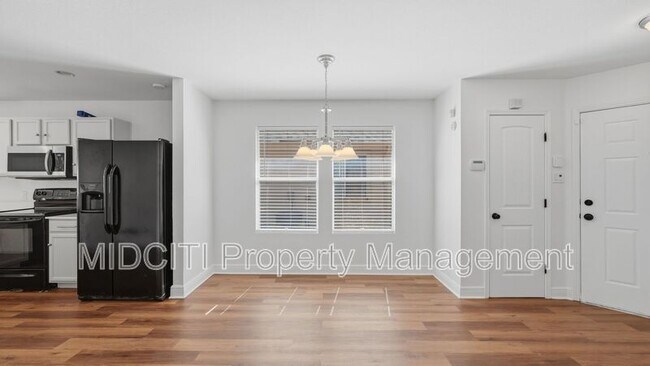 Building Photo - 11309 Autumn Ash Dr