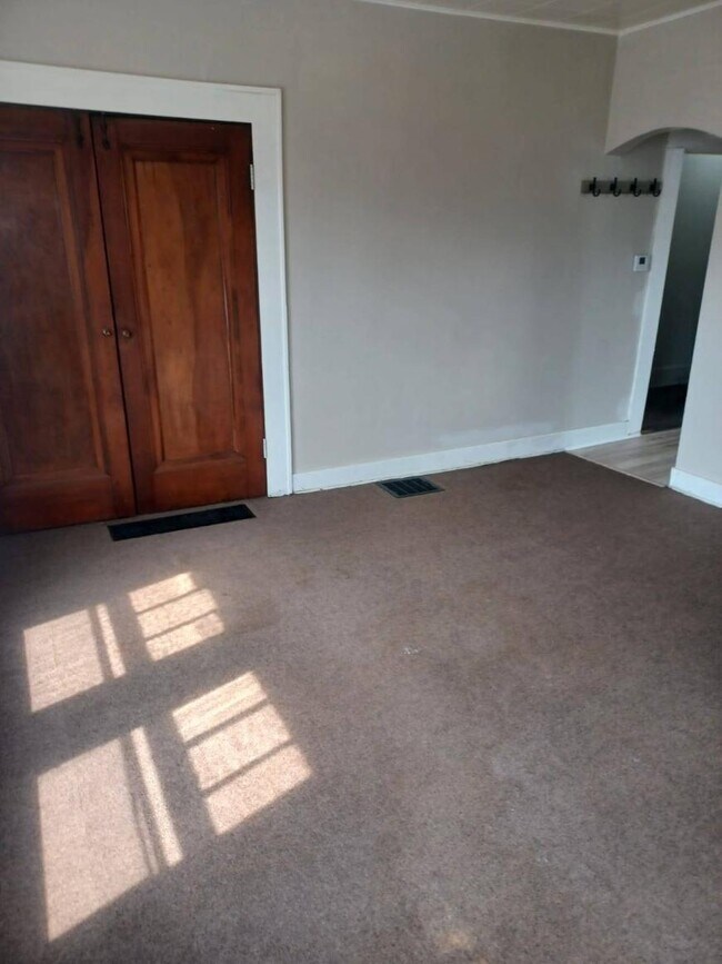 Primary Photo - 1.0 bedroom in Richmond Indiana 47374