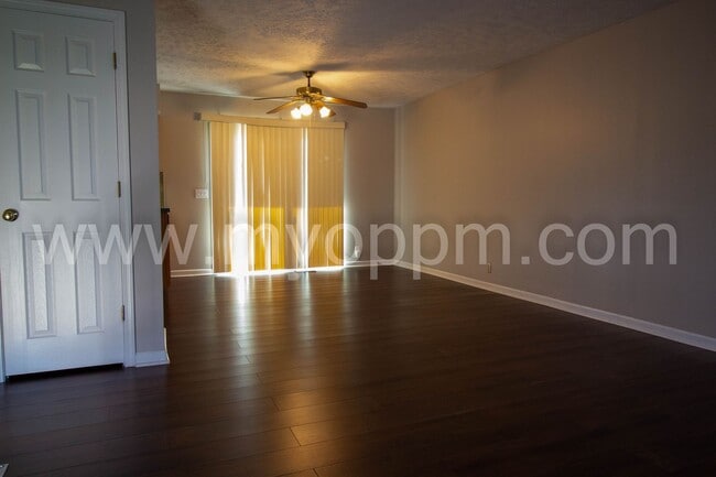 Building Photo - Beautiful 4 Bed 2 Bath Home for Rent in Mi...