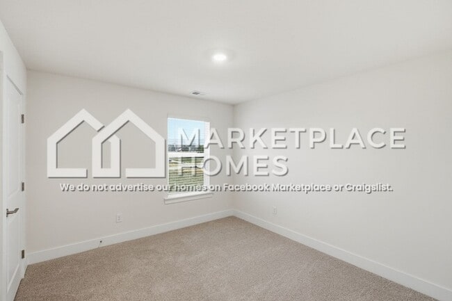 Building Photo - 8203 Watercolour Ln