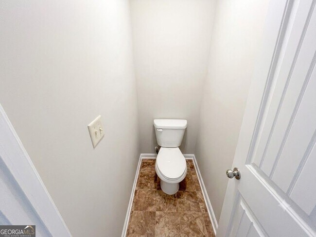 Building Photo - 1086 Blind Brook Cir