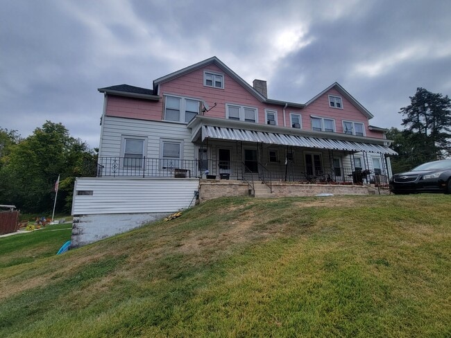 Building Photo - 2209 Elizabeth Ave