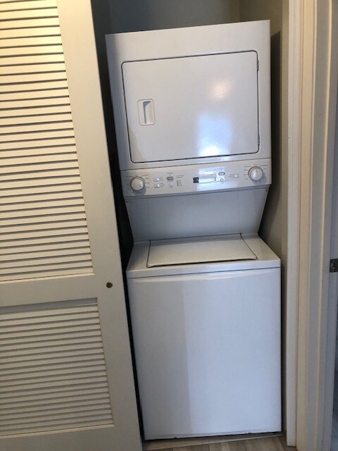 Building Photo - 575 Oakleaf Plantation Pkwy