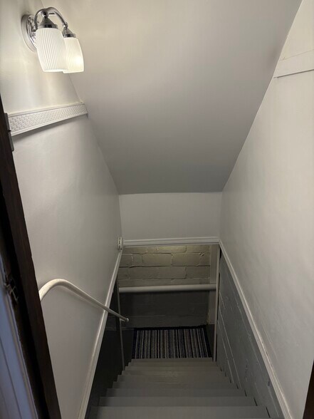 Downstairs - 123 Elm St