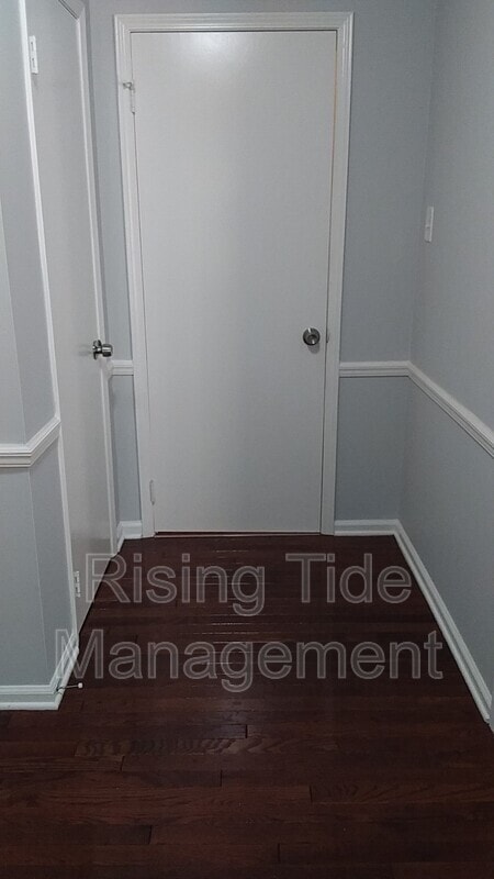 Building Photo - 508 Wood Terrace NE