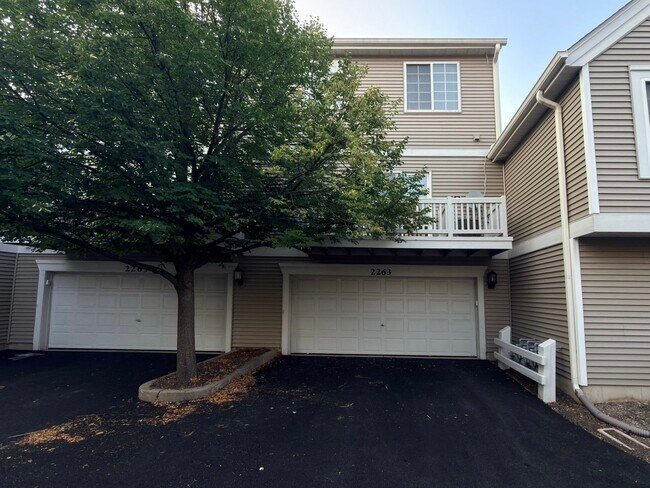 Building Photo - 2263 Daybreak Dr