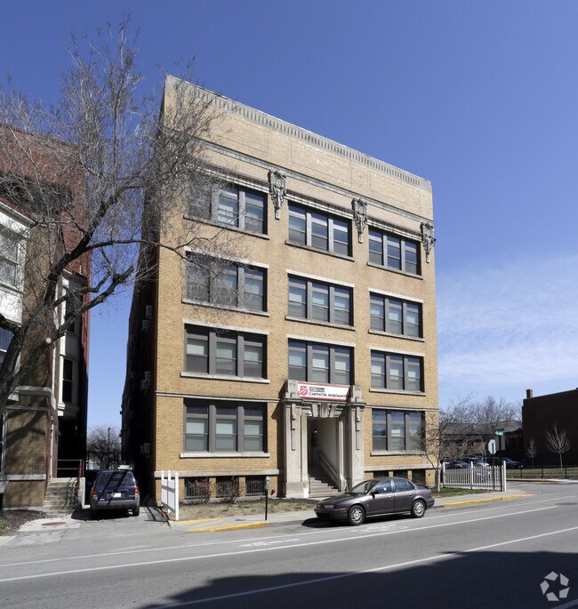 Carpenter Apartments 222 E Michigan St Indianapolis IN 46204