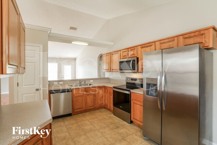 Building Photo - 2996 Majestic Oaks Ln