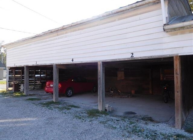 Building Photo - 1504 Poplar St