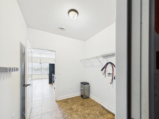 Building Photo - 4546 Live Oak Church Rd