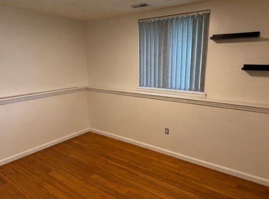 Building Photo - 2715 Shamu Dr