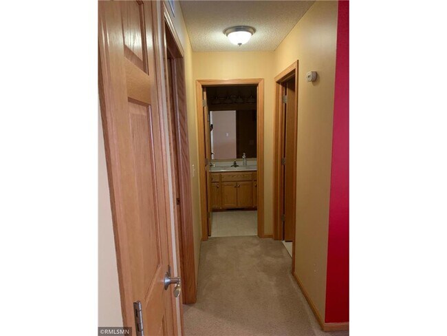 Building Photo - 3125 Legacy Ln