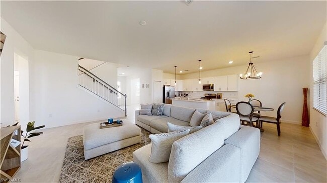 Building Photo - 18302 Ridgeline Dr