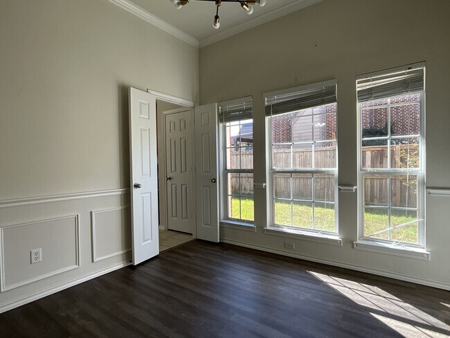 Building Photo - 4417 Etheridge Cir