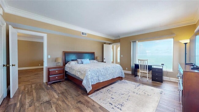 Building Photo - 4950 Gulf Blvd