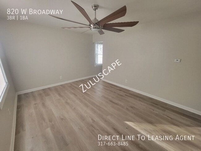 Building Photo - 820 W Broadway-