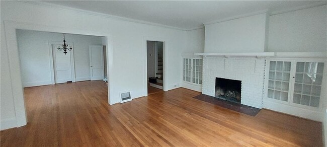 Building Photo - 1594 McLendon Ave NE