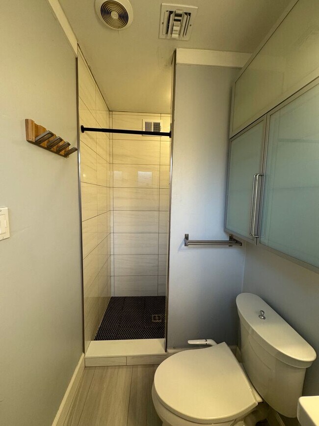 Building Photo - 3 bedroom home in Downtown Phoenix