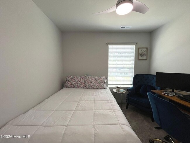 Building Photo - 784 Conductor Ct