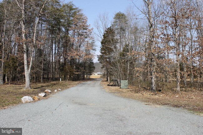 Building Photo - 20134 Mt Pony Rd