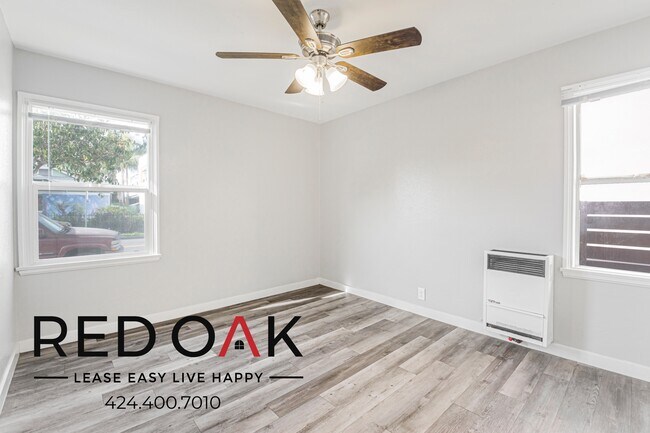 Building Photo - 1094 Cherry Ave