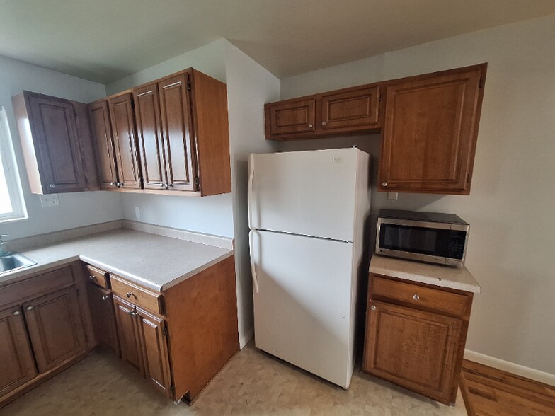 Building Photo - 2172 Reed Dr