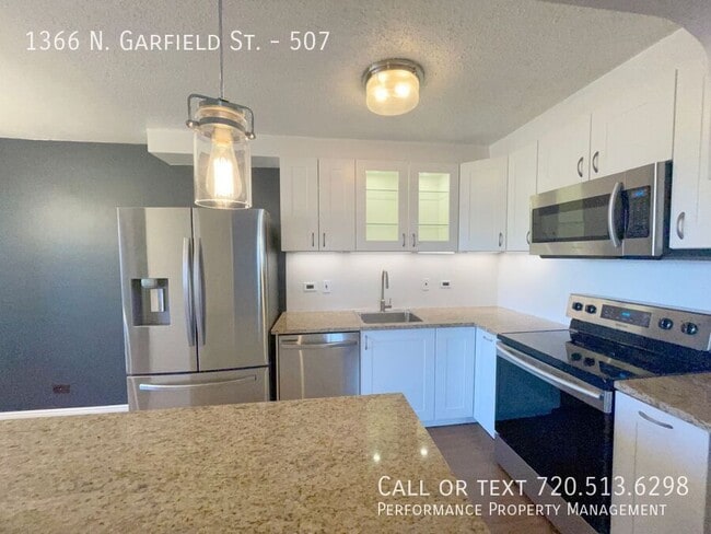 Building Photo - 1366 Garfield St