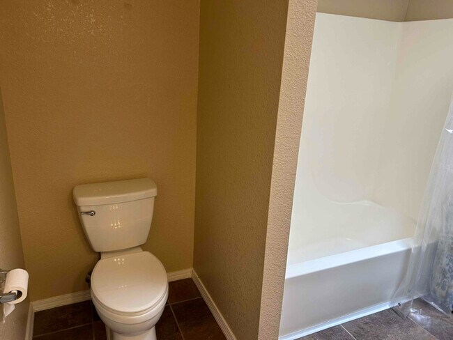 Building Photo - 4801 Irving Blvd NW