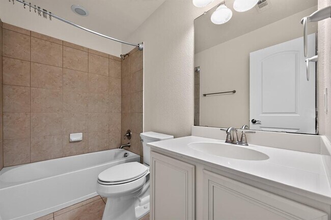 Building Photo - 16208 McAloon Way