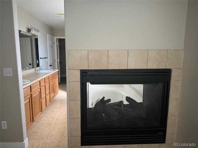 Building Photo - 15071 Prairie Red Ct