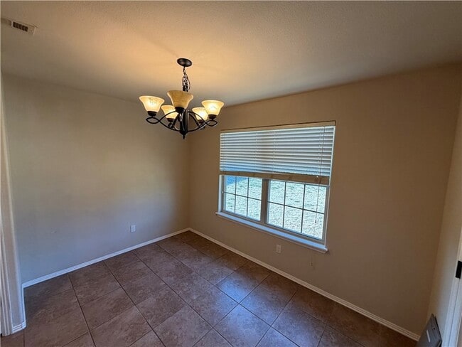 Building Photo - 3302 SW Briar Creek Ave