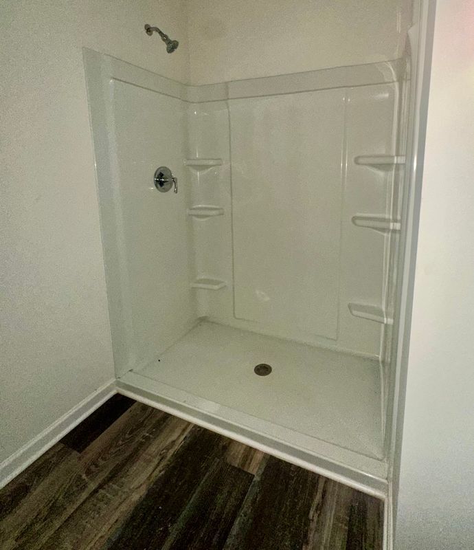 Building Photo - 248 Mills Ave