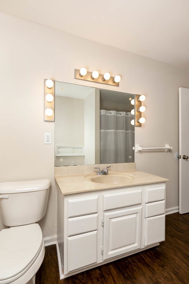 Building Photo - 145 Newcastle St