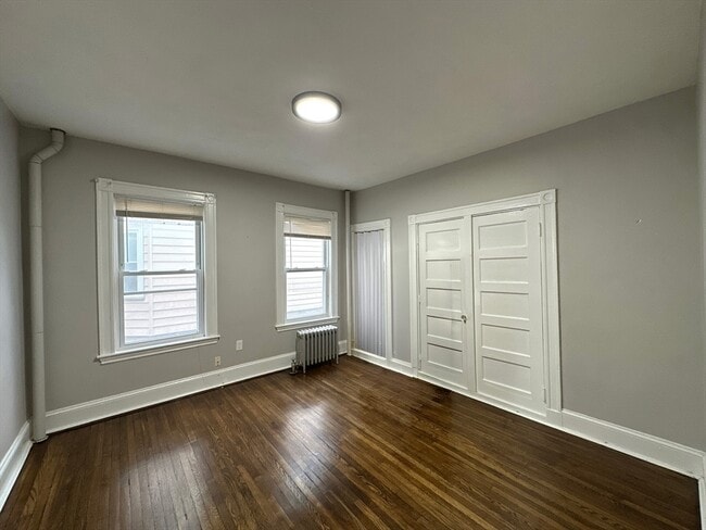 Building Photo - 94 Lonsdale St