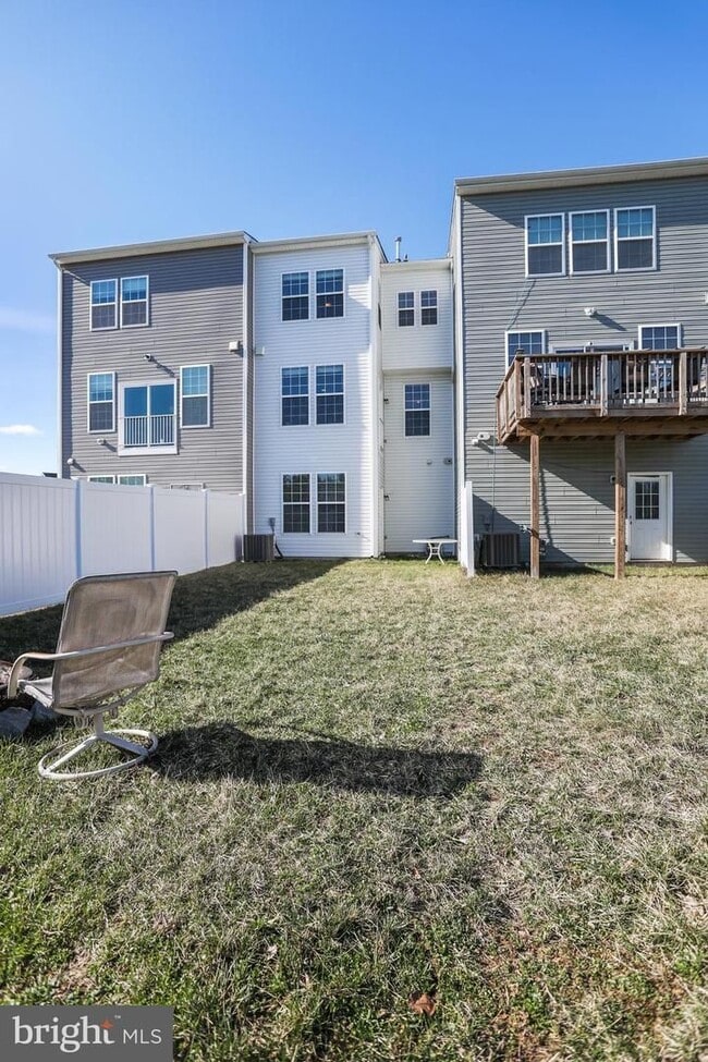 Building Photo - 13126 Nittany Lion Cir