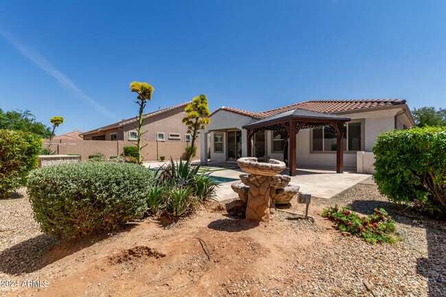 Building Photo - 9746 E Tumbleweed Ave