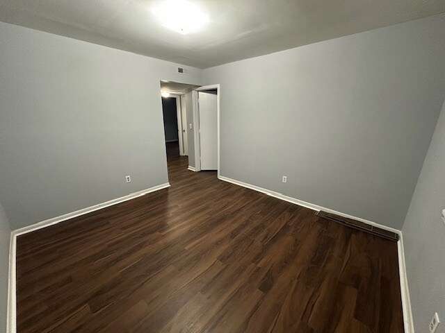 Building Photo - 1225 New Hope Ln