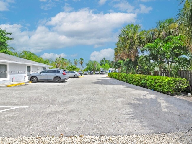 Building Photo - 241 NW 40th St