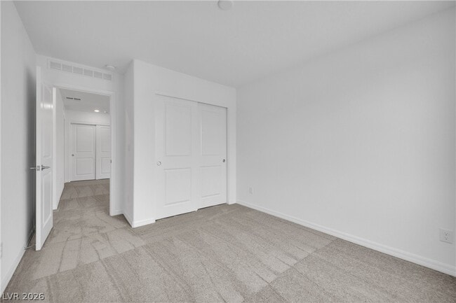 Building Photo - 5925 Obsidian Sky Ave