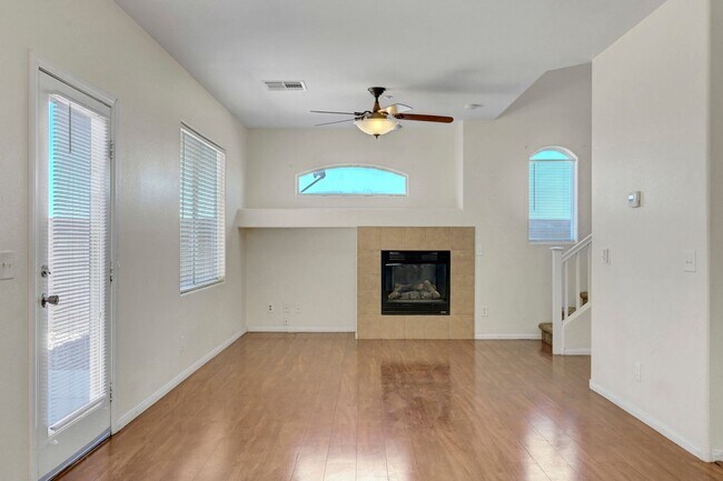 Building Photo - 8904 Nautilus Vista Ct