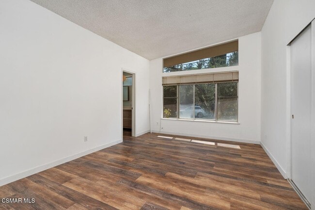 Building Photo - 5708 Wilhelmina Ave